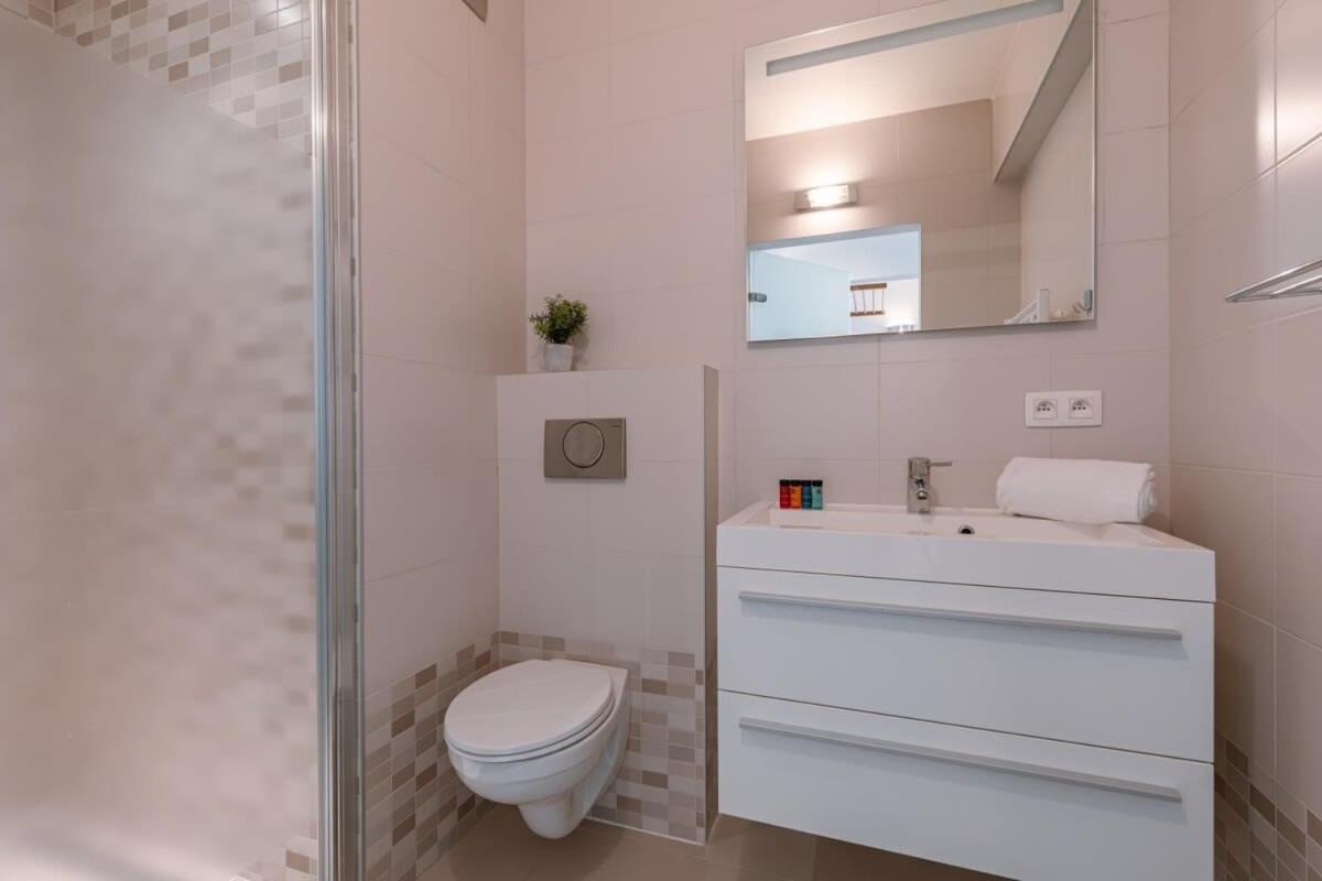 Huswell - Lovely, Sunny Flat Just Near The Beach And The Sea Ostend Exterior photo